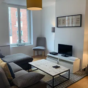 Appartement Centre - Beautiful Bright Apartment! 