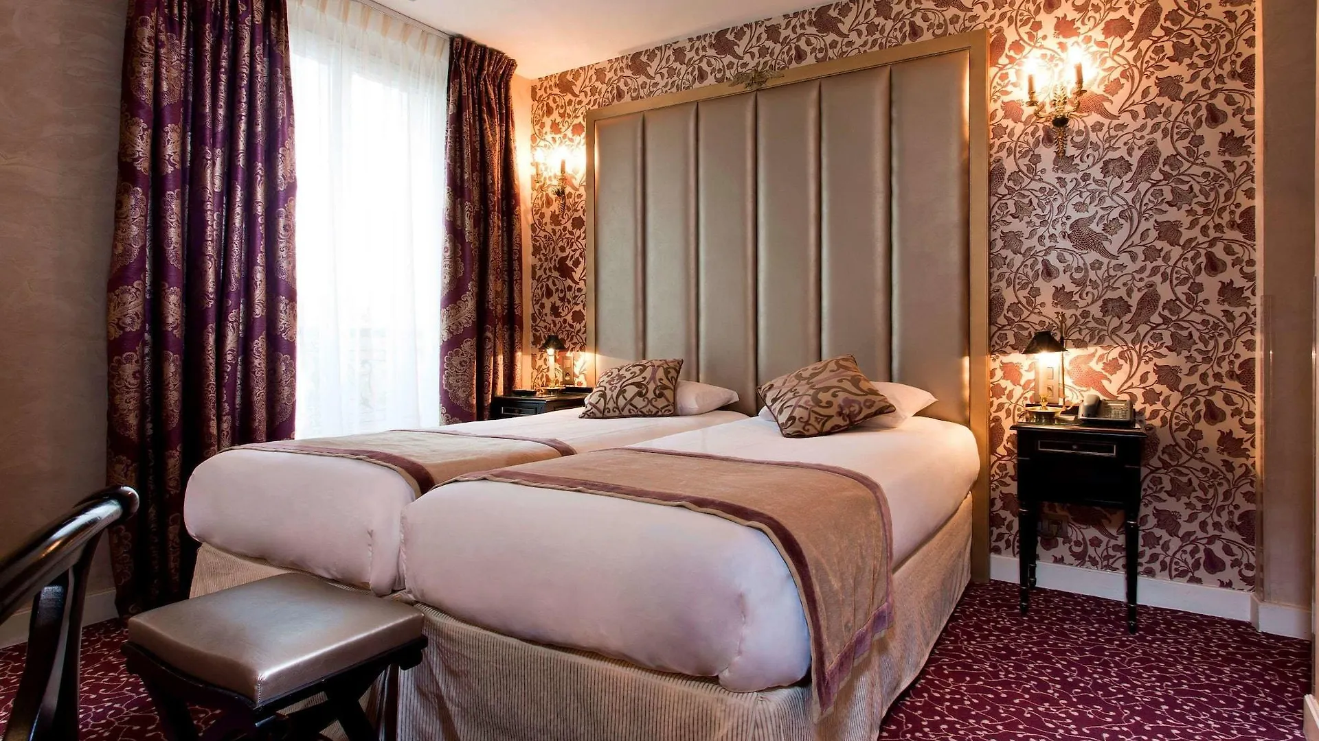 Hotel de L'Empereur Paris France