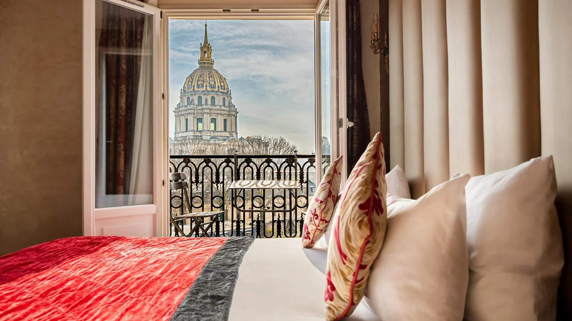 Hotel De L'Empereur By Malone Paris