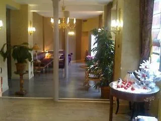 Hotel De L'Empereur By Malone Paris